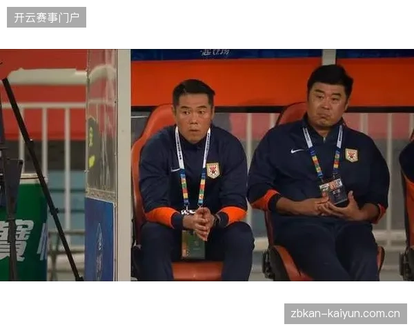 泰山锋线调整迫在眉睫,宿茂臻或将引进强力中锋以取代泽卡的战术支点作用 泰山锋线调整迫在眉睫,宿茂臻或将引进强力中锋以取代泽卡的战术支点作用